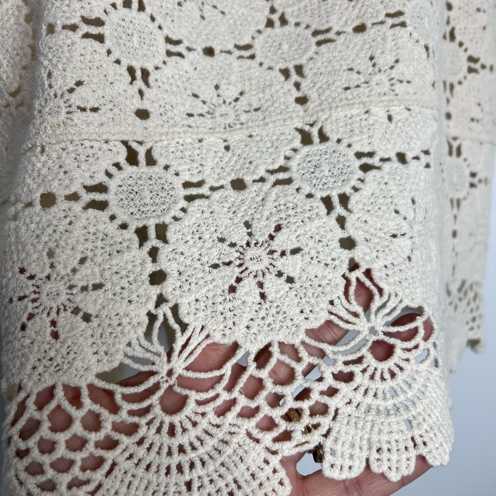 Rebellion Crop Crochet Style Tank Top Size Small - Picture 3 of 5